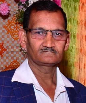 Manager Vivek Kumar Singh